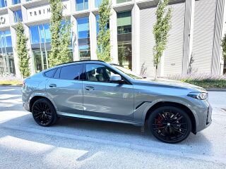 BMW X6 xDrive30d M-Sportpakett Facelift 3.0 210кВ