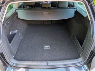 Volkswagen Passat 1.4 r4 110кВ