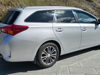 Toyota Auris 1.6 97kW