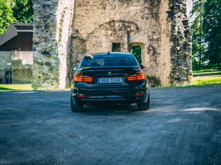 BMW 318 2.0 105кВ