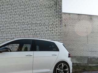Volkswagen Golf MK7R 4Motion 2.0 R4 221kW