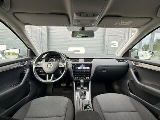 Skoda Octavia Elegance Facelift 1.5 DAD 110кВ