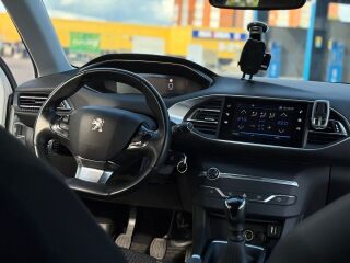 Peugeot 308 1.5 75kW