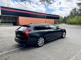 Volvo V90 D5 Inscription AWD MY18 2.0 173кВ