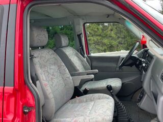 Volkswagen Multivan 2.5 111kW