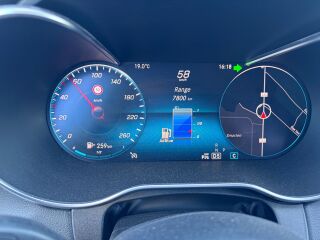 Mercedes-Benz C 200 9G tronic facelift 2 ekraani Led-esituled 2.0 110kW