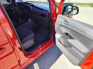 Volkswagen Caddy MAXI 2.0 75кВ