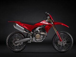 Ducati Desmo450 MX 1-sil Desmodromic 56kW