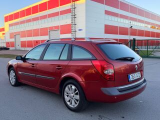 Renault Laguna Elegance 2.0 99kW