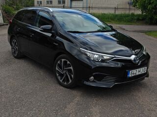 Toyota Auris 1.8 73kW