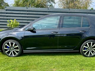 Volkswagen Golf GTE 1.4 110kW