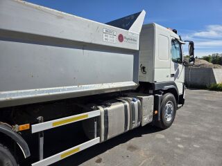 Volvo FMX 6X2 410 R6 302kW