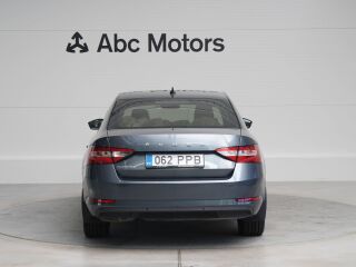 Skoda Superb Active Plus 4x4 2.0 140kW