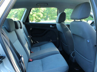 Ford Focus Estate Elegance 1.6 74кВ