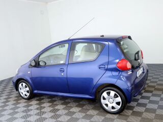 Toyota Aygo Linea Sol A-C 1.0 50kW