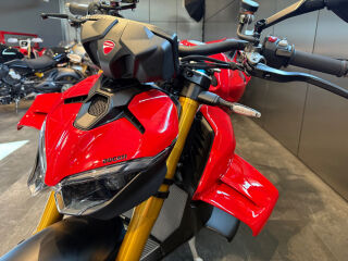 Ducati Streetfighter V4 S V4 157kW