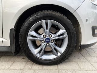 Ford Grand C-Max Titanium 1.0 74kW