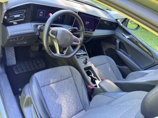 Volkswagen Tiguan Life 1.5 110кВ