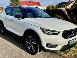 Volvo XC40 R Design 2.0 140kW
