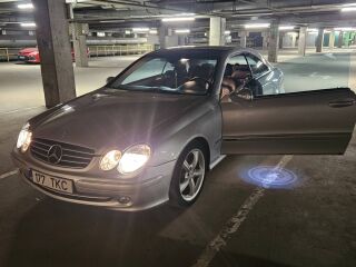 Mercedes-Benz CLK 270 2.7 125kW