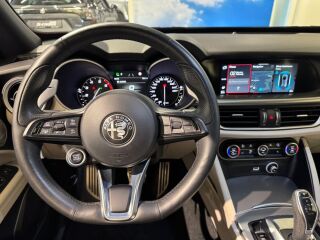 Alfa Romeo Stelvio Veloce Launch Edition 2.0 206kW