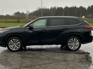 Toyota Highlander Executive 2.5 140кВ