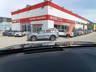 Mitsubishi Outlander Instyle 4WD 2.4 PHEV 225kW