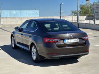 Skoda Superb 1.4 110kW