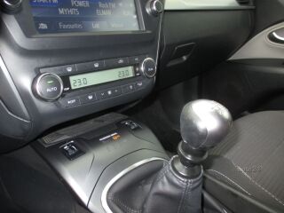 Toyota Avensis Touring Edition 2.0 4-D4 105kW