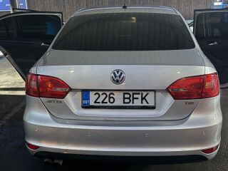 Volkswagen Jetta 1.4 118kW