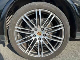 Porsche Cayenne Platinum Edition N1 3.0 193кВ