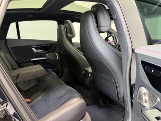 Mercedes-Benz EQE 350+ Amg-Line Night pakett 109kW