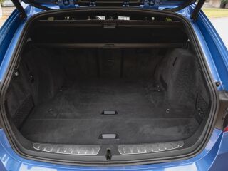 BMW 320 M-Sportpakett 2.0 140кВ