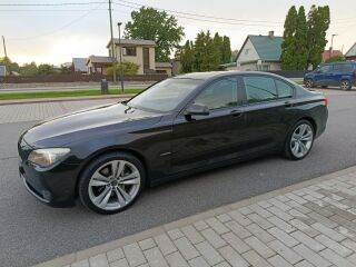 BMW 740 3.0 R6 240kW