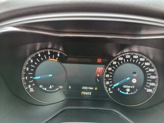 Ford Mondeo Titanium Powershift 2.0 132кВ