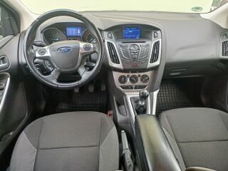 Ford Focus 1.6 77kW