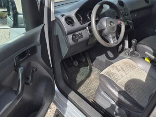 Volkswagen Caddy 1.6 55кВ