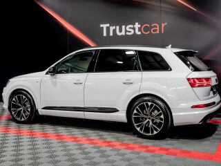 Audi Q7 S-Line plus Quattro 3.0 200кВ