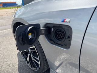BMW 330 e plug-in M-Sport 2.0 215kW