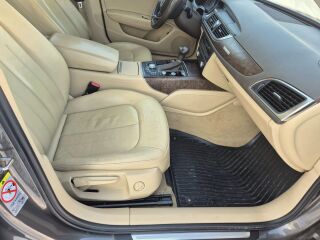Audi A6 QUATTRO LIMOUSINE 3.0 V6 180kW