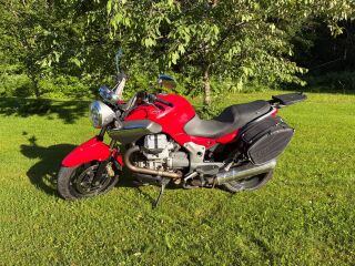 Moto Guzzi Breva 850