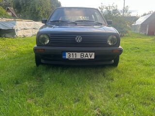 Volkswagen Golf 1.6 51kW
