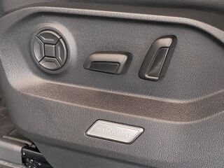 Volkswagen Touareg R-Line 4-Motion 3.0 V6 210kW