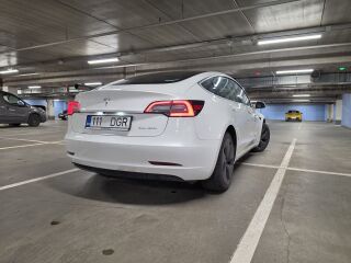 Tesla Model 3 Long range 324kW
