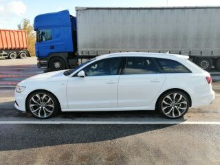Audi A6 S-LIne 3.0 230kW