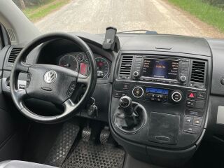 Volkswagen Multivan Highline 2.5 R5 TDI 128кВ