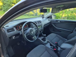Volkswagen Jetta 1.4 90кВ