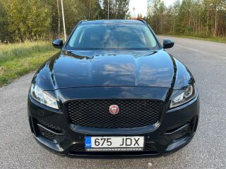 Jaguar F-Pace R-Sport 2.0 132kW