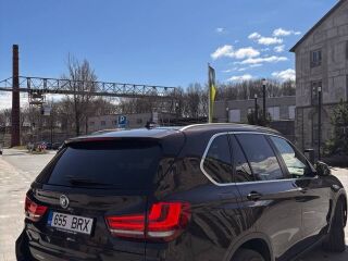 BMW X5 Individual 2.5 160kW
