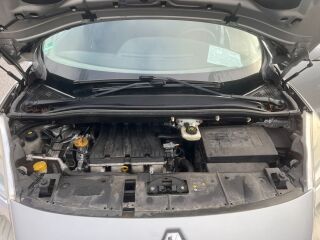 Renault Grand Scenic Dynamique ATM 2.0 103кВ